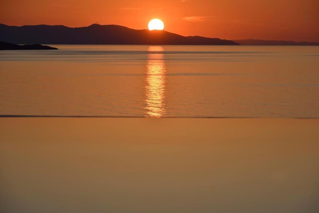 Mykonos Sea View Luxury Villa By Calypso Sunset Villas Mykonos Town Екстериор снимка